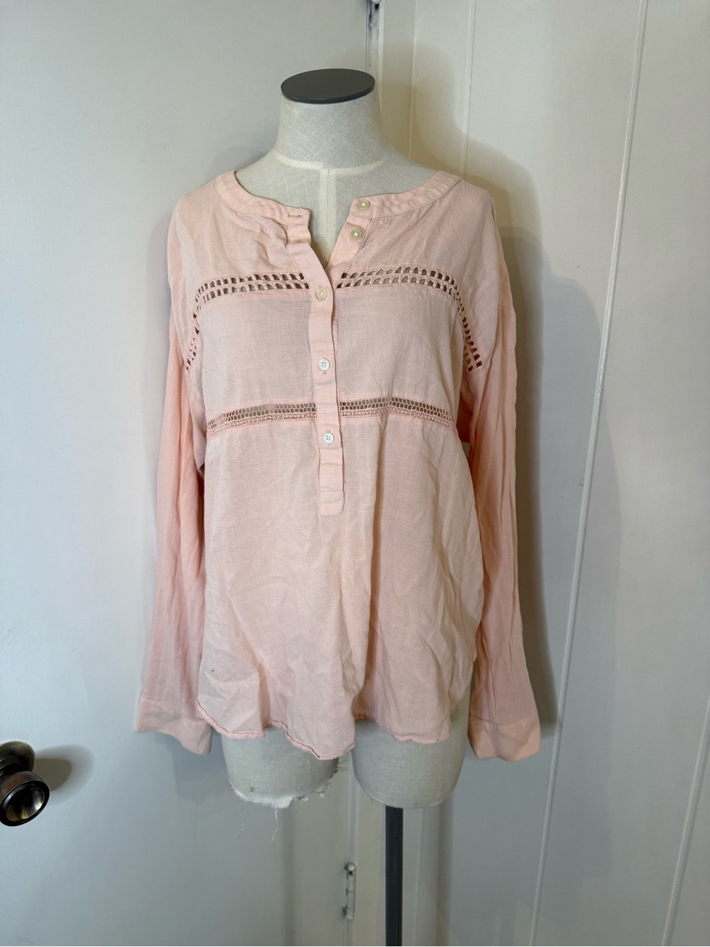 LOFT Pale Pink Lace-Insert Henley Blouse Sz L